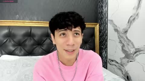 Angel online show from 05/18/26, 05:02