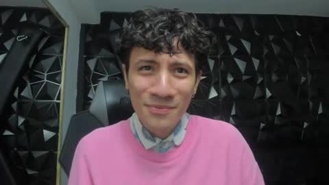 Angel online show from 05/31/26, 05:15