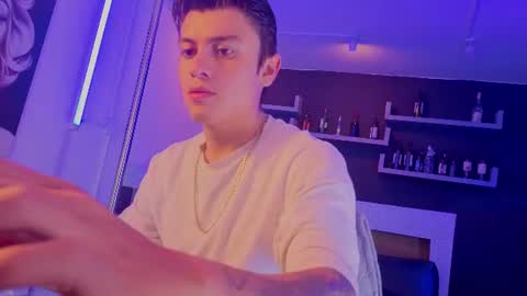 Snapshot of angel_still_ chatting on 06/18/26, 03:18 Angel Still online show from 06/18/26, 03:18