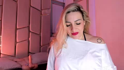 Angel  online show from 04/14/26, 04:35