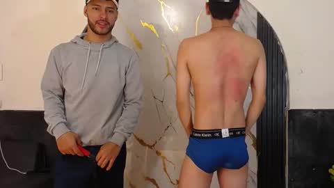 angel_villareal_ online show from 02/27/26, 05:29