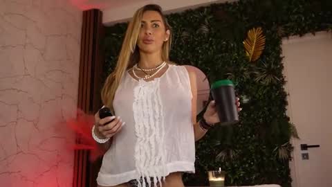 Anysia online show from 01/14/26, 05:24