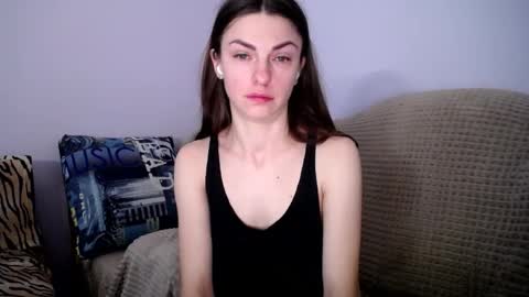 Zoe online show from 11/08/25, 12:05