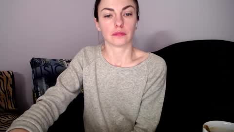 Zoe online show from 01/17/26, 02:44