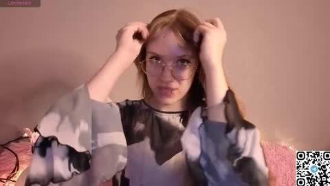 Angela online show from 01/15/26, 01:21