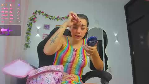 Snapshot of angela_hank2_ chatting on 07/21/26, 11:29 ANGELA online show from 07/21/26, 11:29