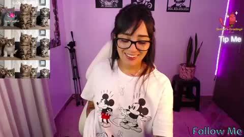 Snapshot of angela_lauren chatting on 01/07/25, 12:03 Angela online show from 01/07/25, 12:03