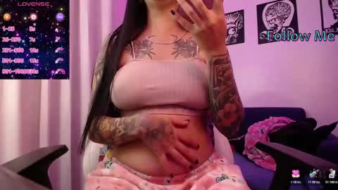 Angela online show from 12/18/25, 11:11