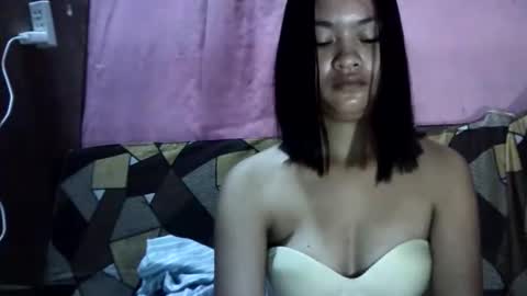 Snapshot of angela_rose12345 chatting on 12/21/25, 08:49 angela_rose12345 online show from 12/21/25, 08:49