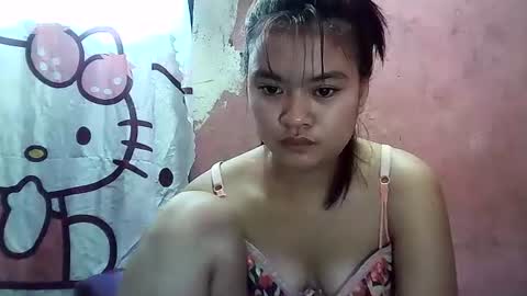 Snapshot of angela_rose12345 chatting on 02/28/26, 12:00 angela_rose12345 online show from 02/28/26, 12:00