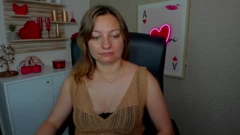 Angela online show from 06/29/26, 05:25