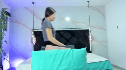 ANGELA online show from 09/12/25, 12:27