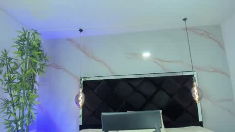 ANGELA online show from 10/09/25, 12:58