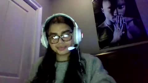 angelabvalle online show from 02/11/26, 02:27