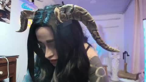 Snapshot of angelacianuro_2 chatting on 04/19/26, 05:07 Angela Cianuro online show from 04/19/26, 05:07