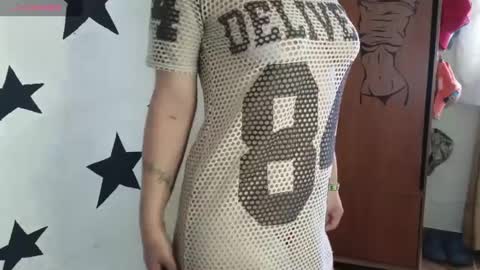 Snapshot of angelacute19 chatting on 10/02/25, 02:02 angelacute19 online show from 10/02/25, 02:02