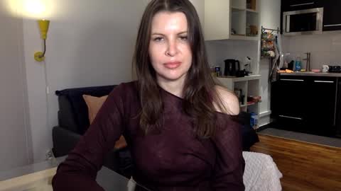 Angela online show from 11/19/25, 07:36