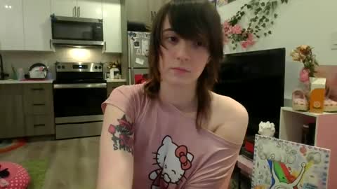 angelalice555 online show from 10/05/25, 08:23