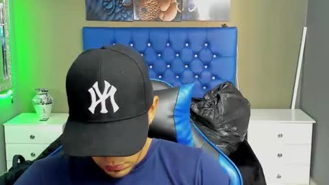 Angel And Cris online show from 09/24/25, 11:57