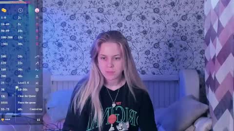 Darsi Anty online show from 04/23/26, 02:41