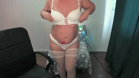 glow online show from 01/17/26, 11:15