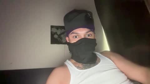 Snapshot of angelblancooo chatting on 12/15/25, 11:42 angelblancooo online show from 12/15/25, 11:42