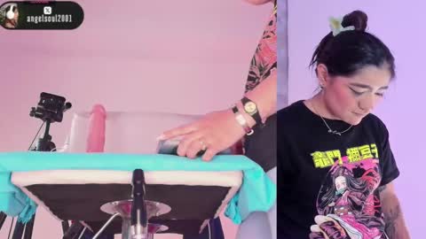 Snapshot of angelcb_ chatting on 10/05/25, 06:45 angel online show from 10/05/25, 06:45