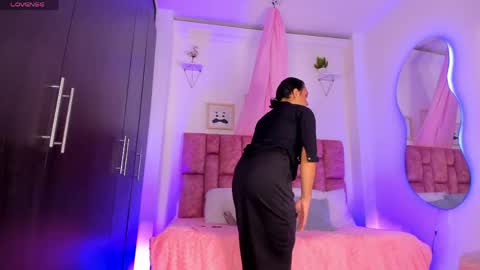 Angel  online show from 04/11/26, 11:25