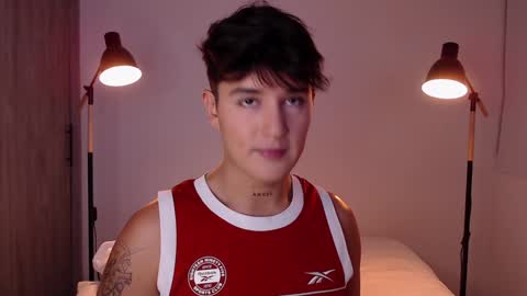 Snapshot of angelcossio chatting on 02/04/25, 01:02 Angel online show from 02/04/25, 01:02