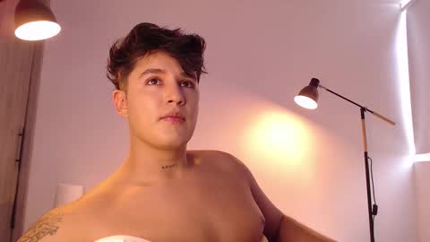 Angel online show from 12/18/25, 06:58