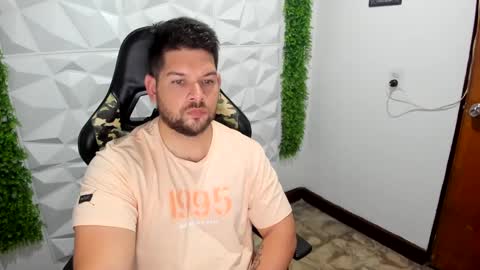 Snapshot of angelcute3 chatting on 02/08/25, 01:22 angel online show from 02/08/25, 01:22