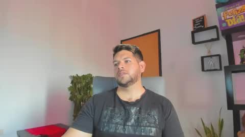 Snapshot of angelcute3 chatting on 10/10/25, 03:22 angel online show from 10/10/25, 03:22