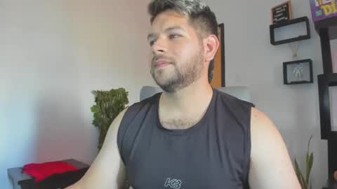 Snapshot of angelcute3 chatting on 10/13/25, 03:34 angel online show from 10/13/25, 03:34