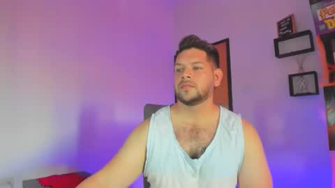 Snapshot of angelcute3 chatting on 10/28/25, 03:14 angel online show from 10/28/25, 03:14