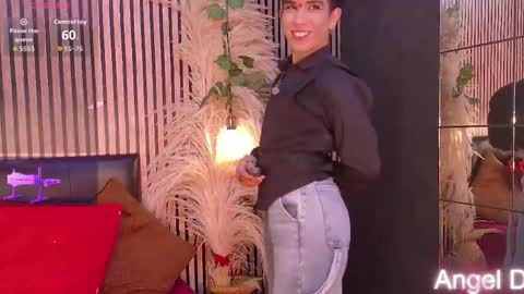 Angel dust online show from 03/19/26, 03:32