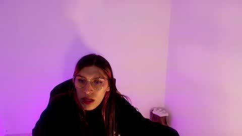 angele online show from 02/23/26, 08:06