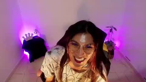 angele online show from 07/29/26, 06:17