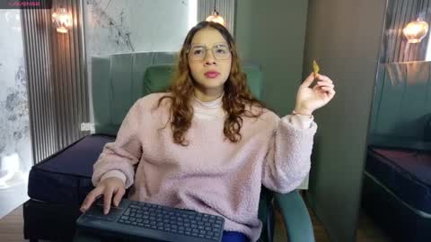 angel online show from 09/10/25, 01:00