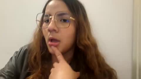 angel online show from 10/05/25, 08:07