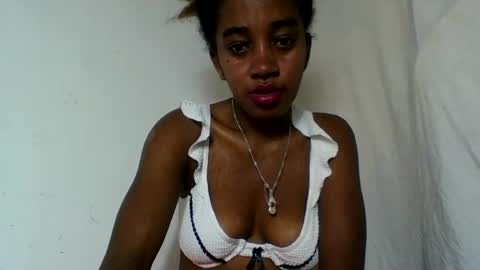 Angelettee online show from 07/08/26, 07:35