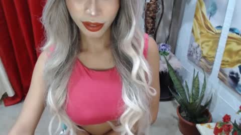 Snapshot of angelic_face_808 chatting on 02/03/25, 04:10 DIVINE ANGEL online show from 02/03/25, 04:10