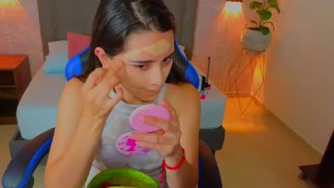 Snapshot of angelica_dymond chatting on 07/18/26, 12:31 A N G E L I C A online show from 07/18/26, 12:31