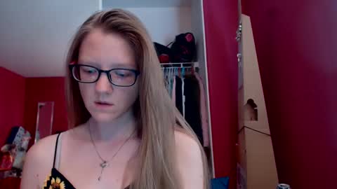 AngelicAngel online show from 09/30/25, 05:07