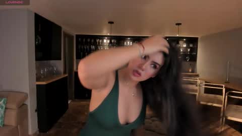  Angelica Vega  online show from 10/28/25, 06:54