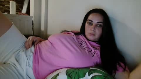 Angela online show from 01/02/25, 08:35