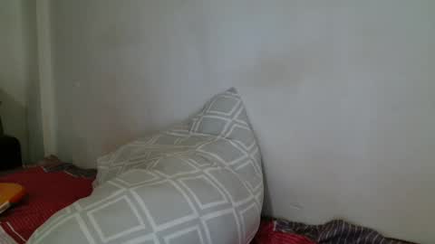 Angela online show from 02/13/25, 11:15