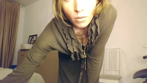 angelicfenix online show from 04/03/26, 06:50