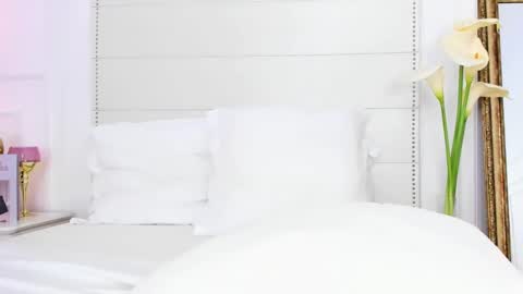 Angelic online show from 03/10/25, 06:05