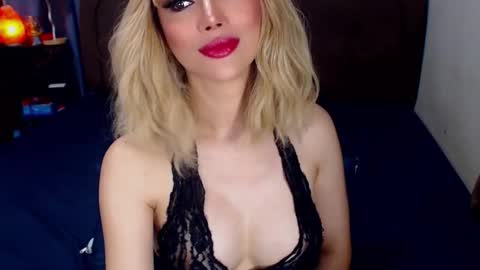 MS. AMALIA online show from 04/01/26, 01:41