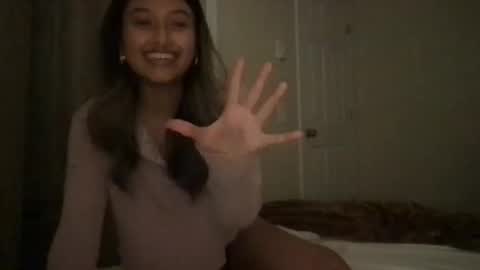 angelina_hall online show from 10/11/25, 04:44